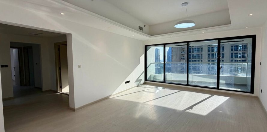 2 bedrooms Apartment in Dubai, UAE No. 216413