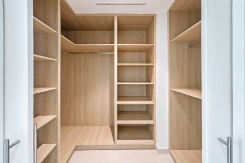 Apartment de 3 dormitorios en Dubai Hills Estate, UAE No. 221659 8