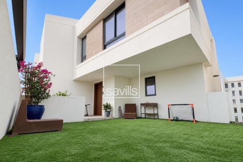 5 bedrooms Villa on the Yas Island, UAE No. 222641 3