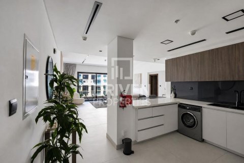 Квартира с 2 спальнями в District 15, ОАЭ №218617 15