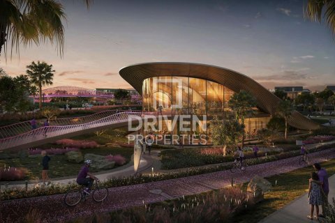 Villa de 4 chambres à Dubai, UAE No. 211730