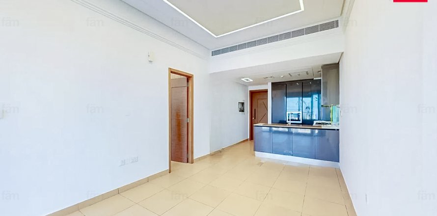 1 غرف نوم شقة في البرشاء, الإمارات العربية المتحدة رقم 213653