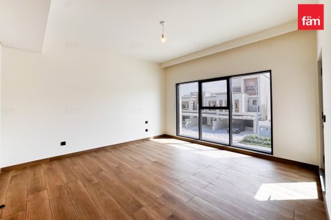 Villa de 3 dormitorios en Dubai, UAE No. 223851 4