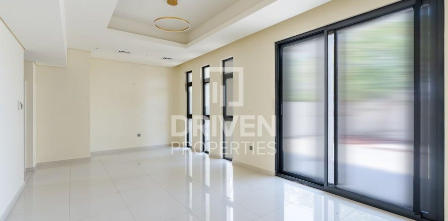 3 غرف نوم تاون هاوس في دبي, الإمارات العربية المتحدة رقم 214899