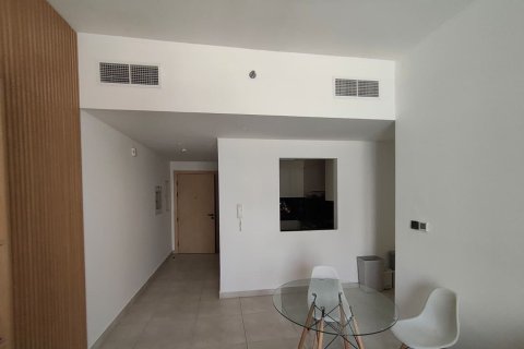 Apartment de 3 dormitorios en Jumeirah Village Circle, UAE No. 214743 6