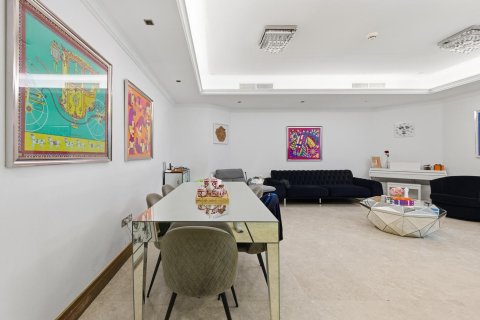Duplex de 2 dormitorios en Business Bay, UAE No. 221585 5