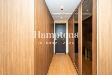 Apartment de 3 dormitorios en FIVE Palm Jumeirah, UAE No. 223822 20