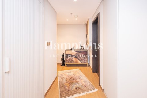 Apartment de 3 dormitorios en FIVE Palm Jumeirah, UAE No. 223822 12