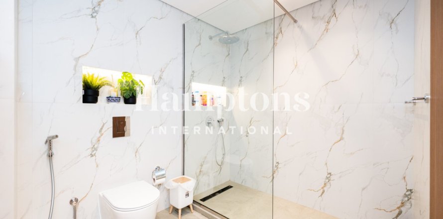 Apartment de 3 dormitorios en FIVE Palm Jumeirah, UAE No. 223822