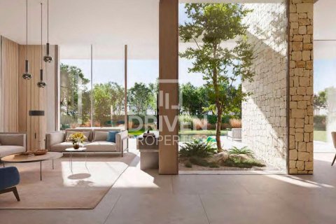 5 bedrooms Villa in Dubai, UAE No. 221066 24