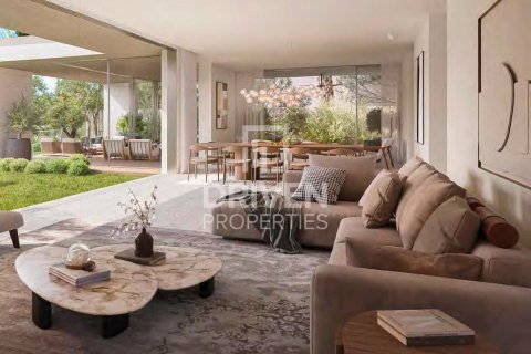 5 bedrooms Villa in Dubai, UAE No. 221066 12