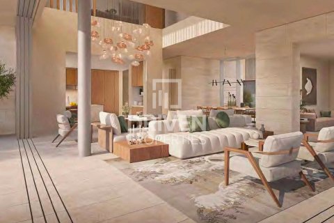 5 bedrooms Villa in Dubai, UAE No. 221066 9