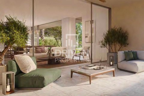 5 bedrooms Villa in Dubai, UAE No. 221066 6
