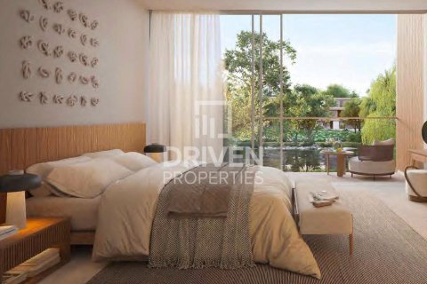 5 bedrooms Villa in Dubai, UAE No. 221066 10