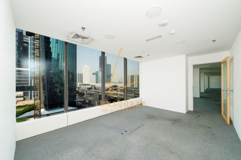 393m² Office in Sheikh Zayed Road, UAE No. 220199 6