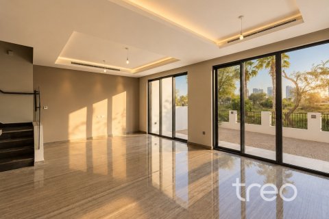 6 bedrooms Townhouse in Silver Springs, UAE No. 220786 6