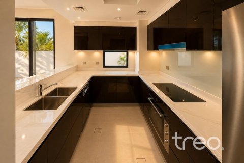 6 bedrooms Townhouse in Silver Springs, UAE No. 220786 9