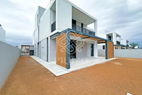 Villa de 4 dormitorios en Al Warsan, UAE No. 160382 7