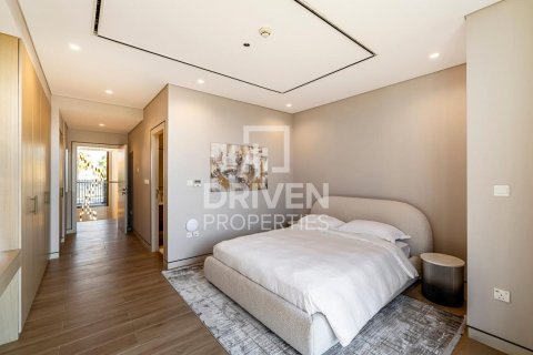 Вилла с 3 спальнями в Jumeirah Bay Island, ОАЭ №211248 5