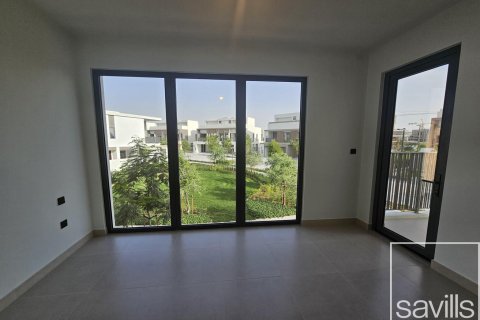 Вилла с 4 спальнями в Tilal Al Ghaf, ОАЭ №206012 6