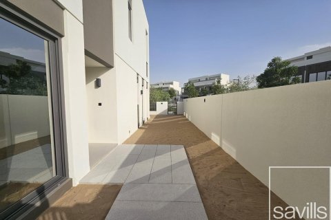 Вилла с 4 спальнями в Tilal Al Ghaf, ОАЭ №206012 11
