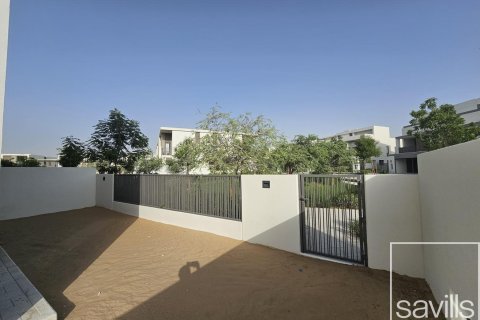 Вилла с 4 спальнями в Tilal Al Ghaf, ОАЭ №206012 10