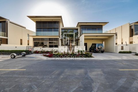 Villa de 5 dormitorios en Golf Place, UAE No. 214991 26