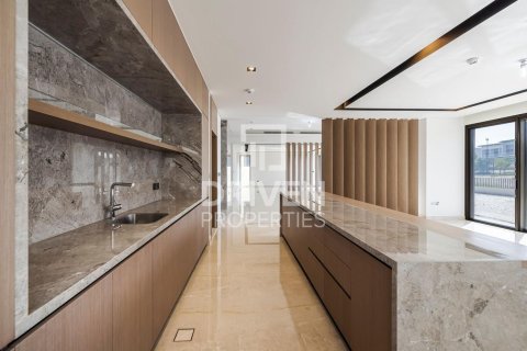 Villa de 5 dormitorios en Golf Place, UAE No. 214991 4