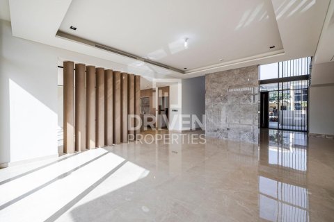 Villa de 5 dormitorios en Golf Place, UAE No. 214991 25
