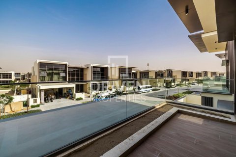Villa de 5 dormitorios en Golf Place, UAE No. 214991 29