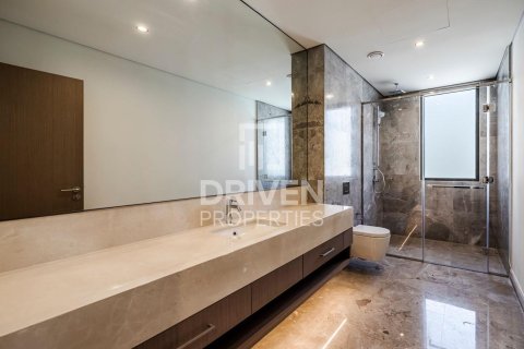 Villa de 5 dormitorios en Golf Place, UAE No. 214991 19