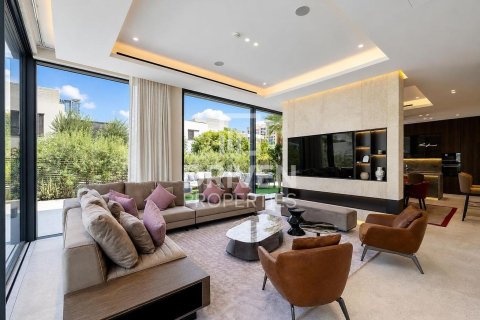5 bedrooms Villa in Sobha Hartland, UAE No. 222803 6