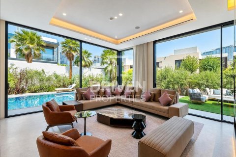 5 bedrooms Villa in Sobha Hartland, UAE No. 222803 4