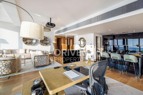 1 غرف نوم شقة في Jumeirah Bay Island, الإمارات العربية المتحدة رقم 214192 8