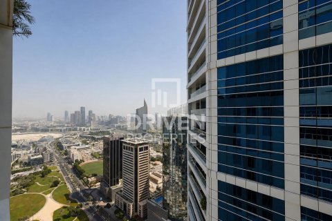 Apartment de 2 dormitorios en Marina Arcade Tower, UAE No. 221464 18