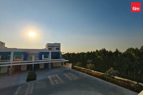 3 bedrooms Townhouse in Dubai, UAE No. 215638 11