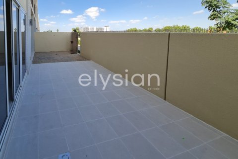 2 bedrooms Townhouse in EMAAR South, UAE No. 64981 18