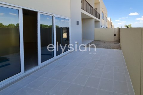 2 bedrooms Townhouse in EMAAR South, UAE No. 64981 17