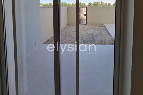 2 bedrooms Townhouse in EMAAR South, UAE No. 64981 13