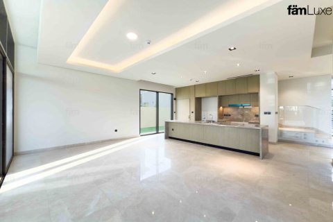 4 bedrooms Villa in Dubai Hills Estate, UAE No. 215936 8