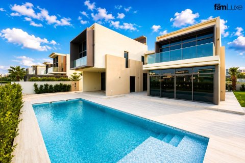 4 bedrooms Villa in Dubai Hills Estate, UAE No. 215936