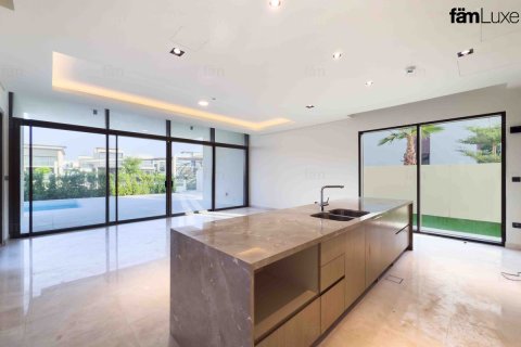 4 bedrooms Villa in Dubai Hills Estate, UAE No. 215936 9