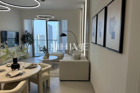 Квартира с 2 спальнями в Opera District, ОАЭ №77211 5