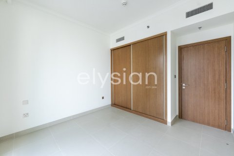 Appartement de 1 chambre à EMAAR Beachfront, UAE No. 64908 10