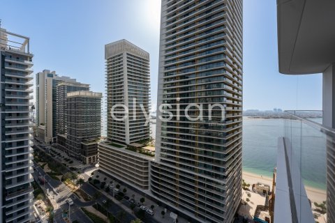 Appartement de 1 chambre à EMAAR Beachfront, UAE No. 64908 3
