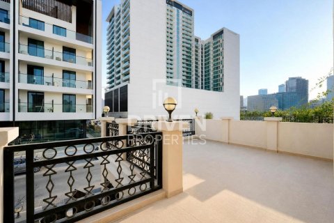2 bedrooms Villa in District 16, UAE No. 211193 25