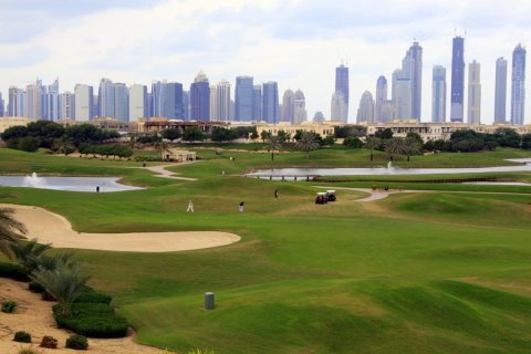 Земельный участок 2881.3878м² в Emirates Hills, ОАЭ №3929 8