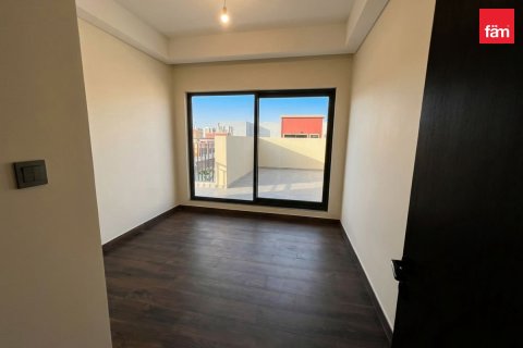 5 bedrooms Townhouse in Dubai, UAE No. 215644 7