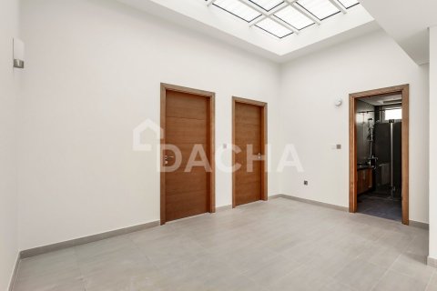 4 bedrooms Villa in Legacy Nova Villas, UAE No. 207772 18