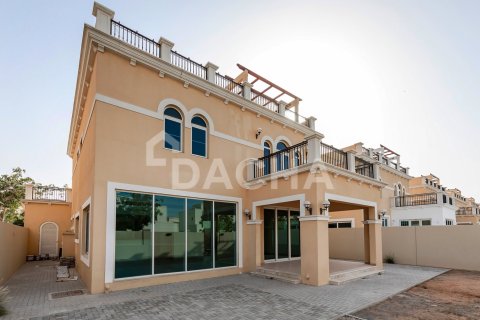 4 bedrooms Villa in Legacy Nova Villas, UAE No. 207772 14